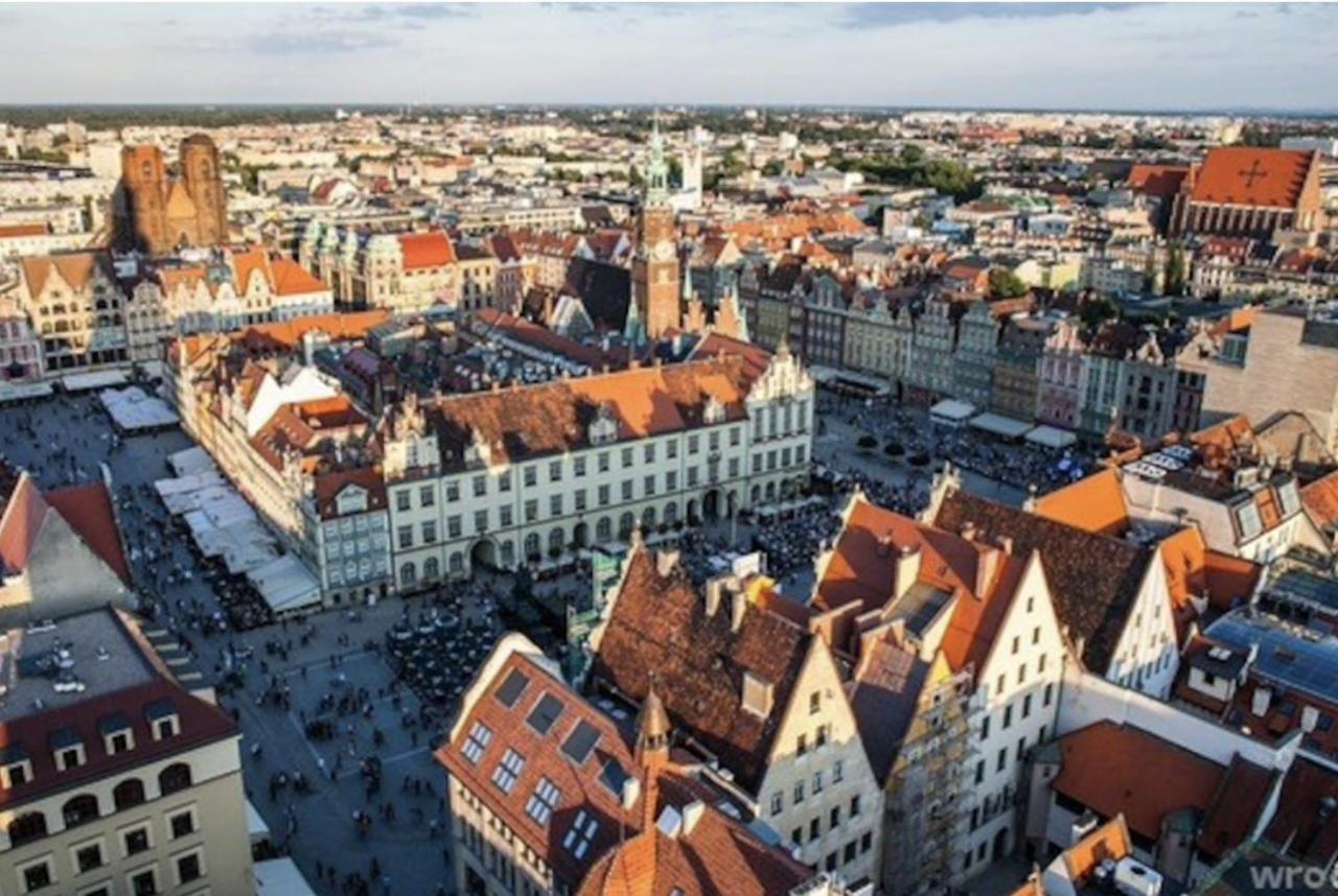 Klimatyczny Apartament Przy Rynku Wrocław Extérieur photo